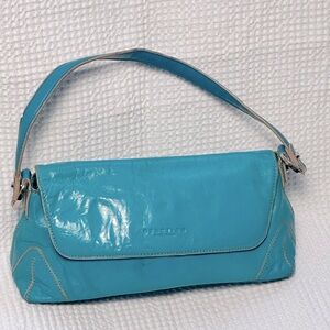Kenneth Cole Reaction Turquoise Leather Purse
